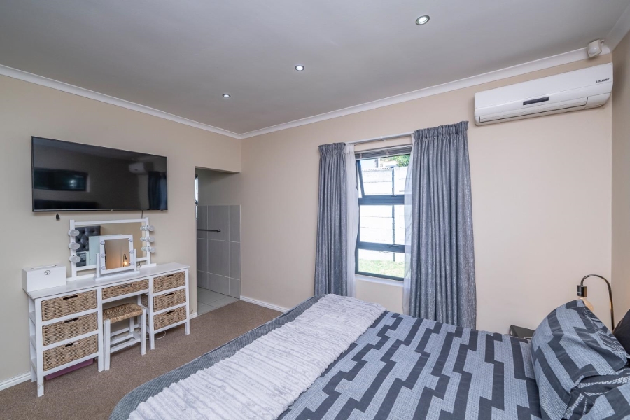 3 Bedroom Property for Sale in Brackenfell South Western Cape